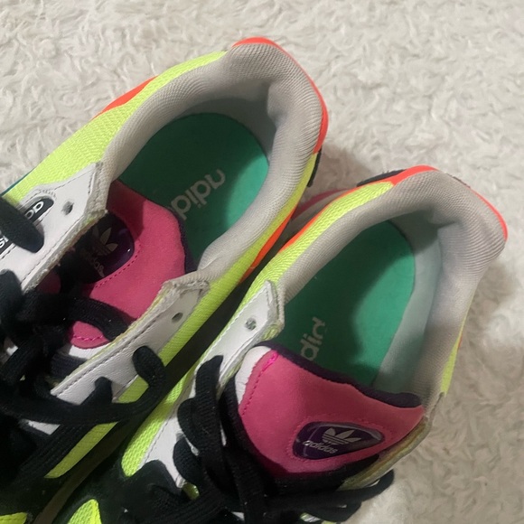 Adidas Women’s Neon Yellow and Black Sneakers - Picture 4 of 10